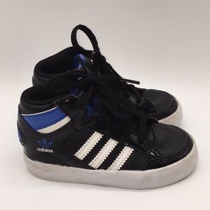 Adidas Kids Black Classic High Tops Sneakers Running Shoes Size 7Y Presc…